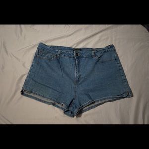 Forever 21+ high waisted shorts. Size 18